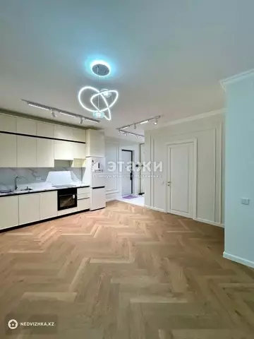 2-комнатная квартира, этаж 14 из 16, 57 м²