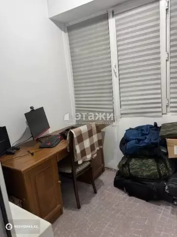 2-комнатная квартира, этаж 1 из 5, 52 м²