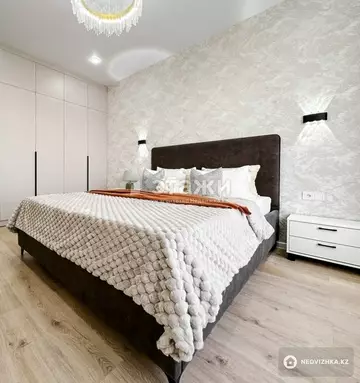 2-комнатная квартира, этаж 11 из 12, 65 м²
