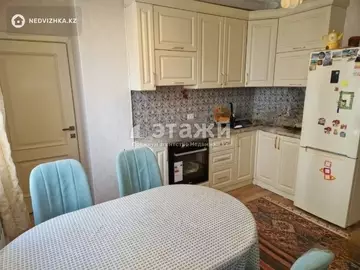 3-комнатная квартира, этаж 4 из 13, 65 м²