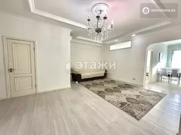 4-комнатная квартира, этаж 3 из 10, 120 м²