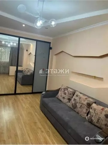 2-комнатная квартира, этаж 2 из 5, 57 м²