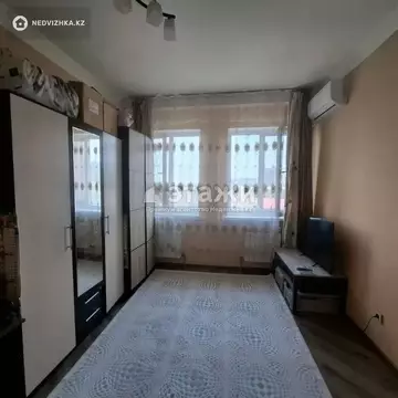 2-комнатная квартира, этаж 6 из 18, 53 м²