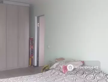3-комнатная квартира, этаж 3 из 5, 68 м²