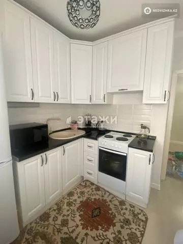 2-комнатная квартира, этаж 2 из 8, 49 м²