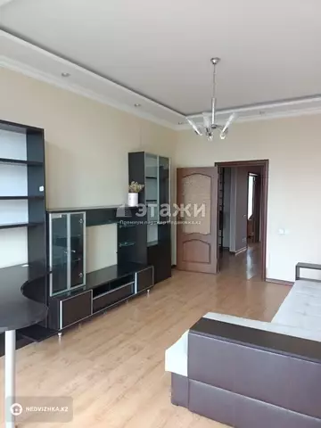3-комнатная квартира, этаж 9 из 12, 91 м²