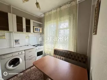 1-комнатная квартира, этаж 4 из 5, 32 м²
