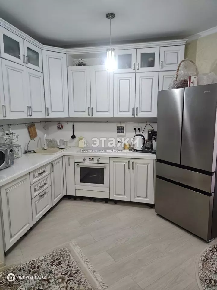 72.4 м², 3-комнатная квартира, этаж 3 из 9, 72 м², изображение - 1