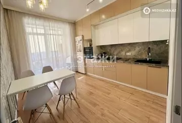 2-комнатная квартира, этаж 7 из 12, 72 м²