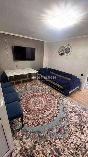 3-комнатная квартира, этаж 3 из 5, 58 м²
