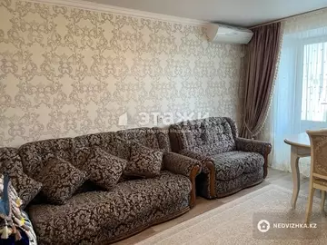 3-комнатная квартира, этаж 4 из 5, 59 м²
