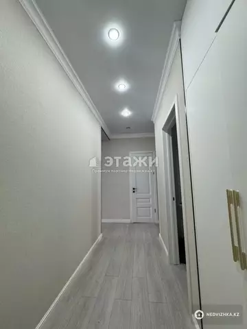 3-комнатная квартира, этаж 2 из 9, 85 м²