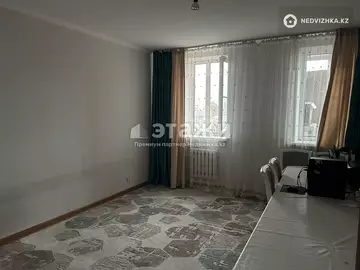 2-комнатная квартира, этаж 3 из 12, 64 м²