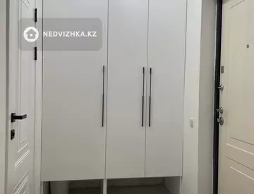 2-комнатная квартира, этаж 7 из 18, 47 м², на длительный срок