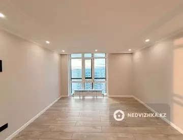 3-комнатная квартира, этаж 16 из 24, 90 м²