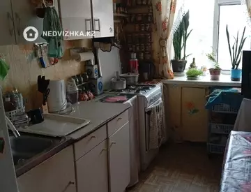3-комнатная квартира, этаж 5 из 5, 64 м²
