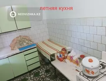 10-комнатный дом, 6 соток, 175 м²