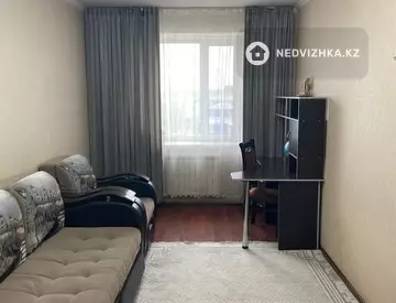 4-комнатная квартира, этаж 2 из 6, 151 м²