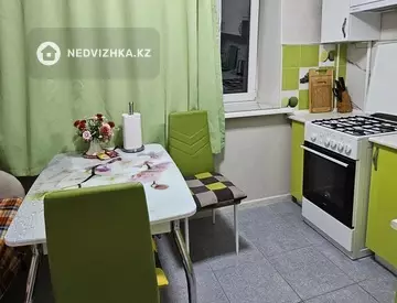 53 м², 2-комнатная квартира, этаж 3 из 5, 53 м², посуточно, изображение - 8