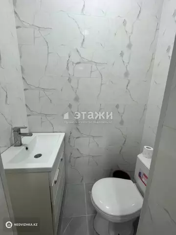 2-комнатная квартира, этаж 2 из 10, 42 м²