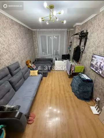 1-комнатная квартира, этаж 1 из 9, 45 м²