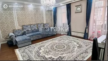 3-комнатная квартира, этаж 3 из 10, 93 м²