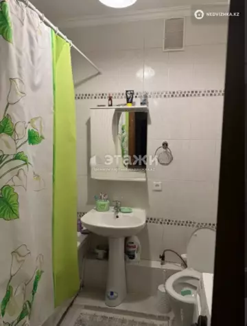 2-комнатная квартира, этаж 9 из 10, 84 м²