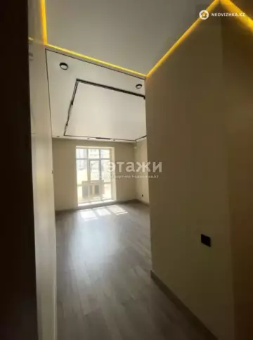 2-комнатная квартира, этаж 2 из 12, 69 м²