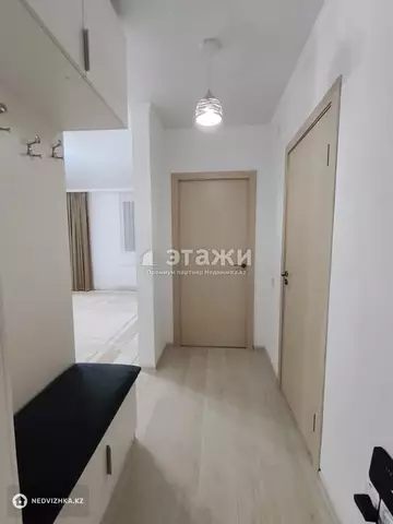1-комнатная квартира, этаж 3 из 9, 34 м²