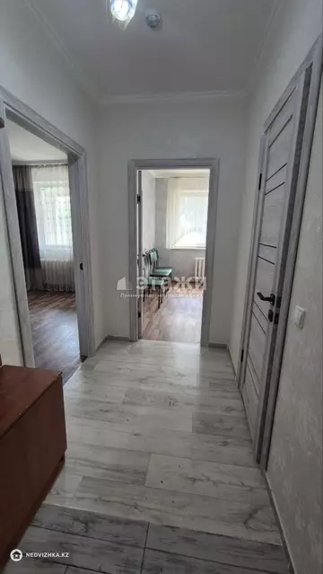1-комнатная квартира, этаж 2 из 14, 39 м²