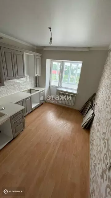 3-комнатная квартира, этаж 2 из 6, 92 м²