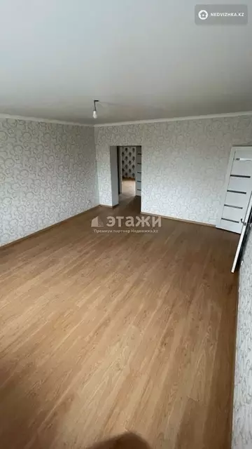 3-комнатная квартира, этаж 2 из 6, 92 м²