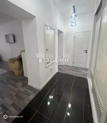 3-комнатная квартира, этаж 2 из 9, 80 м²