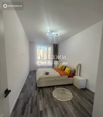 3-комнатная квартира, этаж 2 из 9, 80 м²