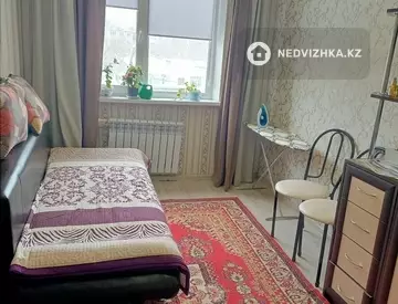 4-комнатная квартира, этаж 4 из 5, 62 м²