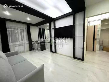 1-комнатная квартира, этаж 8 из 10, 38 м²