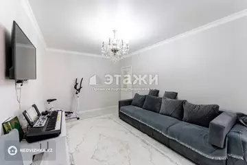 3-комнатная квартира, этаж 7 из 12, 70 м²