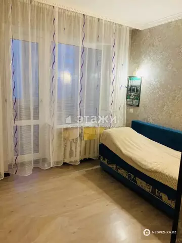 3-комнатная квартира, этаж 3 из 5, 56 м²