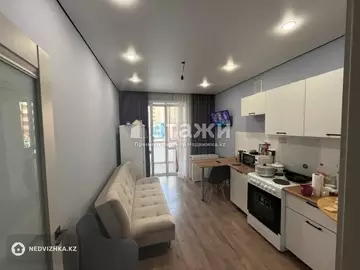 1-комнатная квартира, этаж 1 из 12, 39 м²