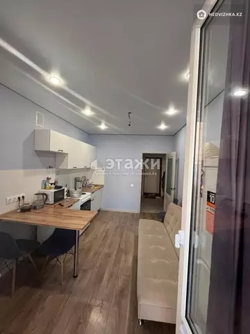 1-комнатная квартира, этаж 1 из 12, 39 м²