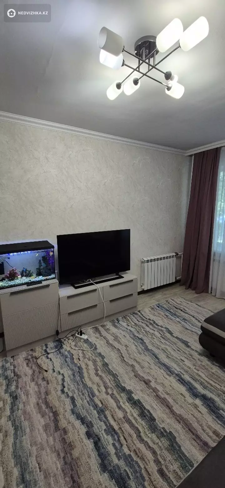 50 м², 1-комнатная квартира, этаж 1 из 5, 50 м², изображение - 1