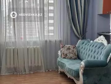 3-комнатная квартира, этаж 6 из 16, 85 м², на длительный срок