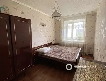 4-комнатная квартира, этаж 5 из 9, 72 м²