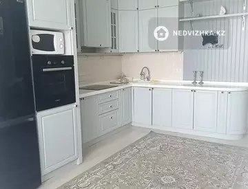 75 м², 2-комнатная квартира, этаж 8 из 15, 75 м², посуточно, изображение - 8