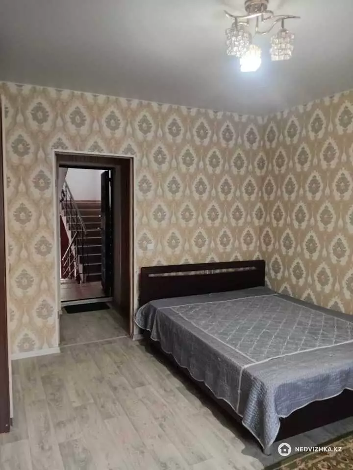36 м², 1-комнатная квартира, этаж 1 из 5, 36 м², по часам, изображение - 1