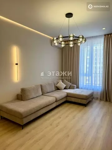 2-комнатная квартира, этаж 13 из 17, 6 м²