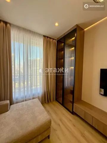 2-комнатная квартира, этаж 13 из 17, 6 м²