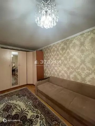 1-комнатная квартира, этаж 3 из 4, 33 м²