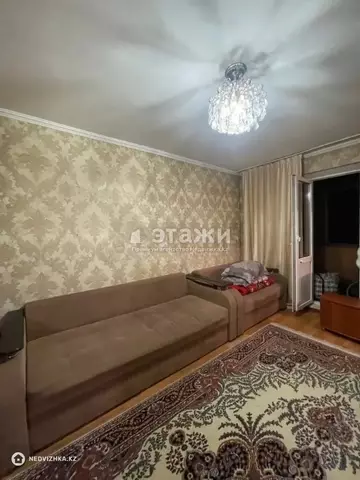 1-комнатная квартира, этаж 3 из 4, 33 м²