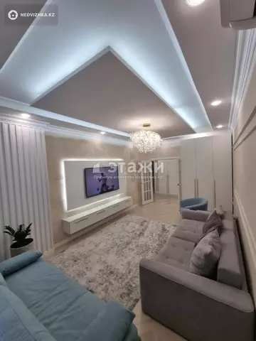 2-комнатная квартира, этаж 2 из 12, 70 м²